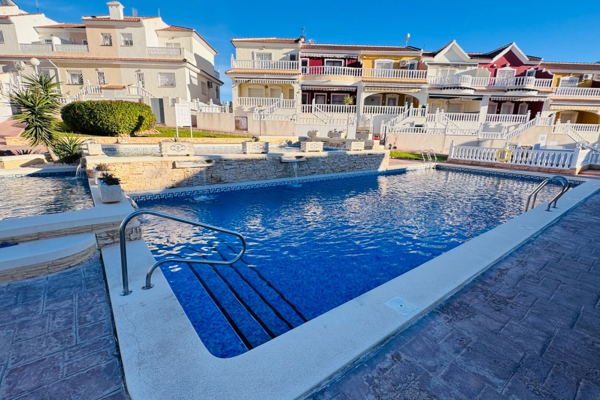 Venta - Terraced house / Townhouse - Benijófar