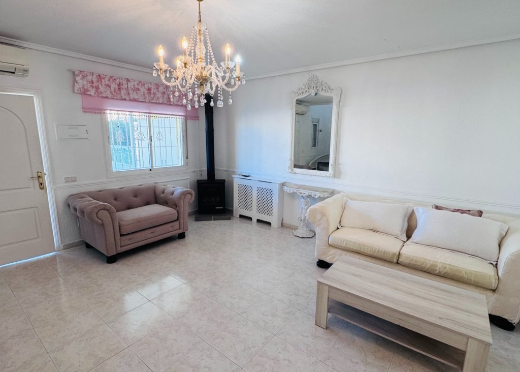 Venta - Terraced house / Townhouse - Benijófar