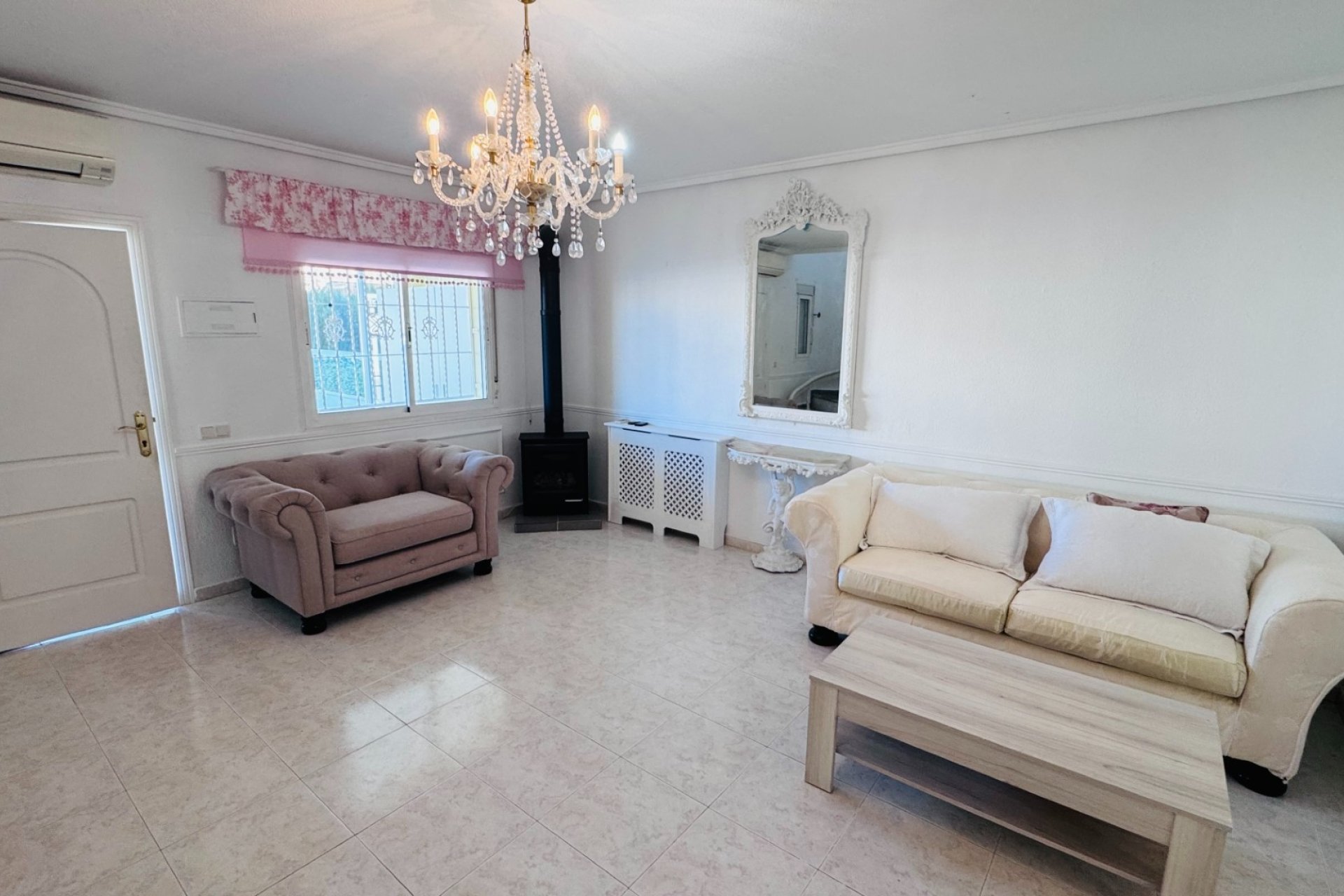 Venta - Terraced house / Townhouse - Benijófar