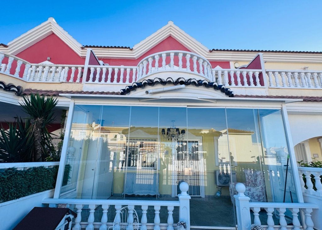 Venta - Terraced house / Townhouse - Benijófar