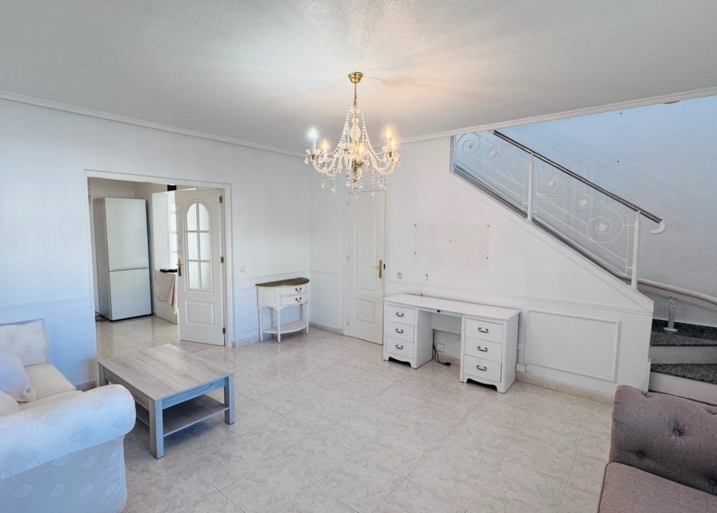 Venta - Terraced house / Townhouse - Benijófar