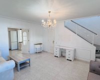 Venta - Terraced house / Townhouse - Benijófar