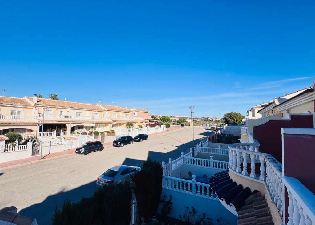 Venta - Terraced house / Townhouse - Benijófar