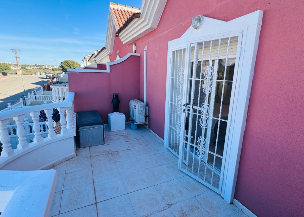 Venta - Terraced house / Townhouse - Benijófar