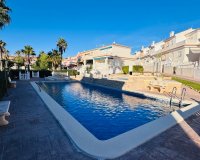 Venta - Terraced house / Townhouse - Benijófar