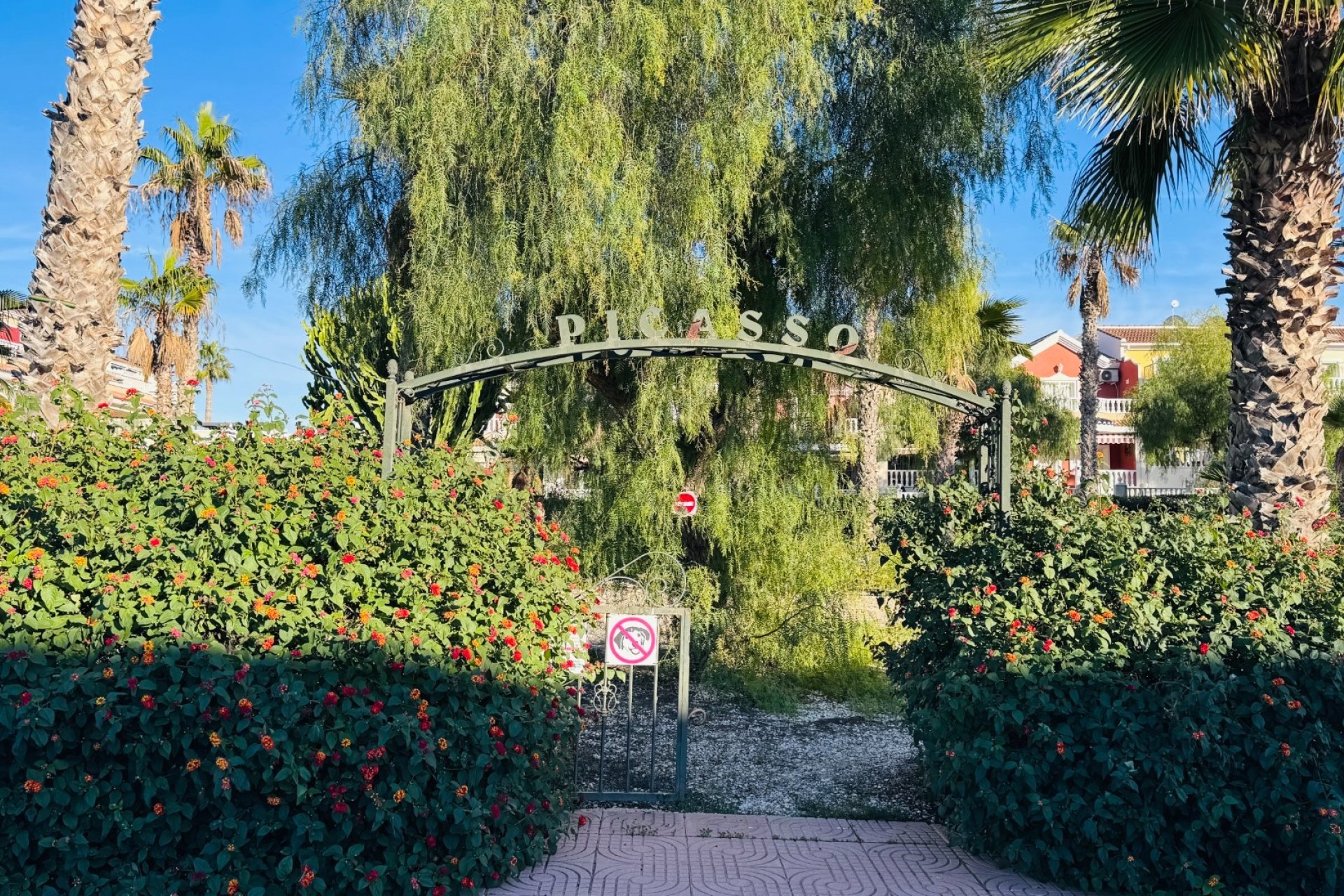 Venta - Terraced house / Townhouse - Benijófar