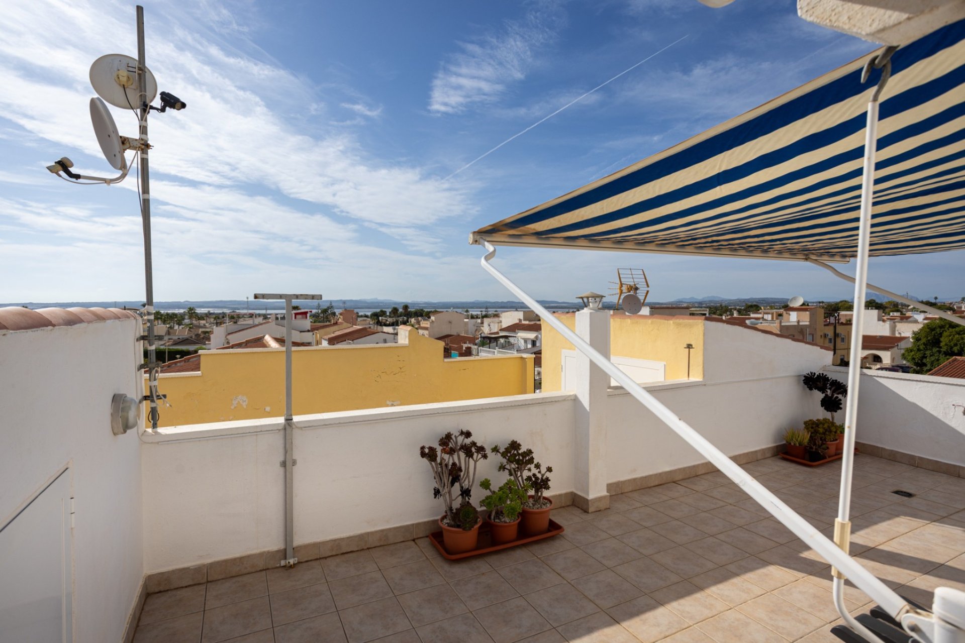 Venta - Terraced house / Townhouse - Torrevieja - La Siesta