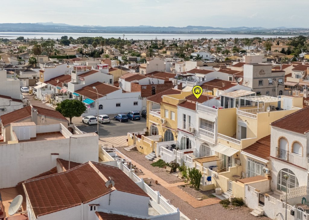 Venta - Terraced house / Townhouse - Torrevieja - La Siesta