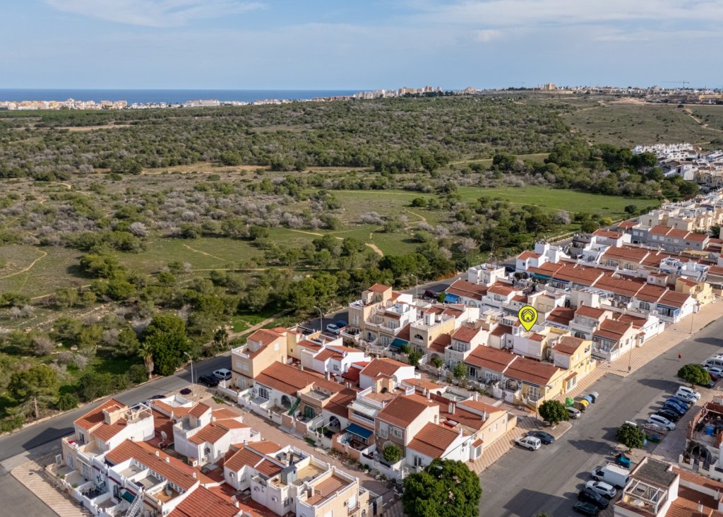 Venta - Terraced house / Townhouse - Torrevieja - La Siesta