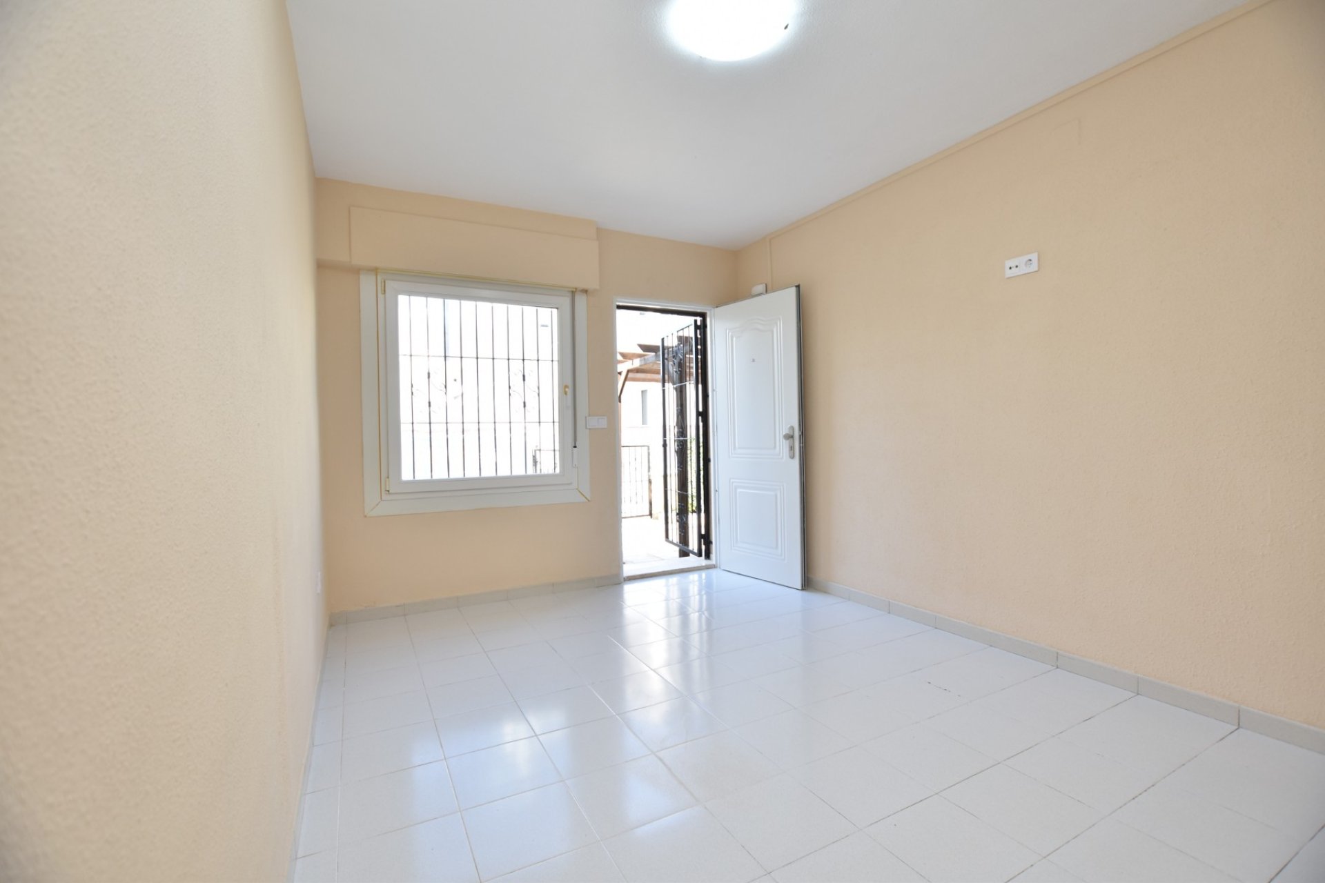 Venta - Terraced house / Townhouse - Torrevieja - Lago Jardín II