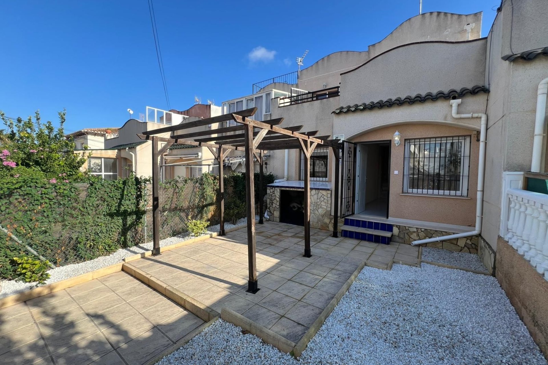 Venta - Terraced house / Townhouse - Torrevieja - Lago Jardín II
