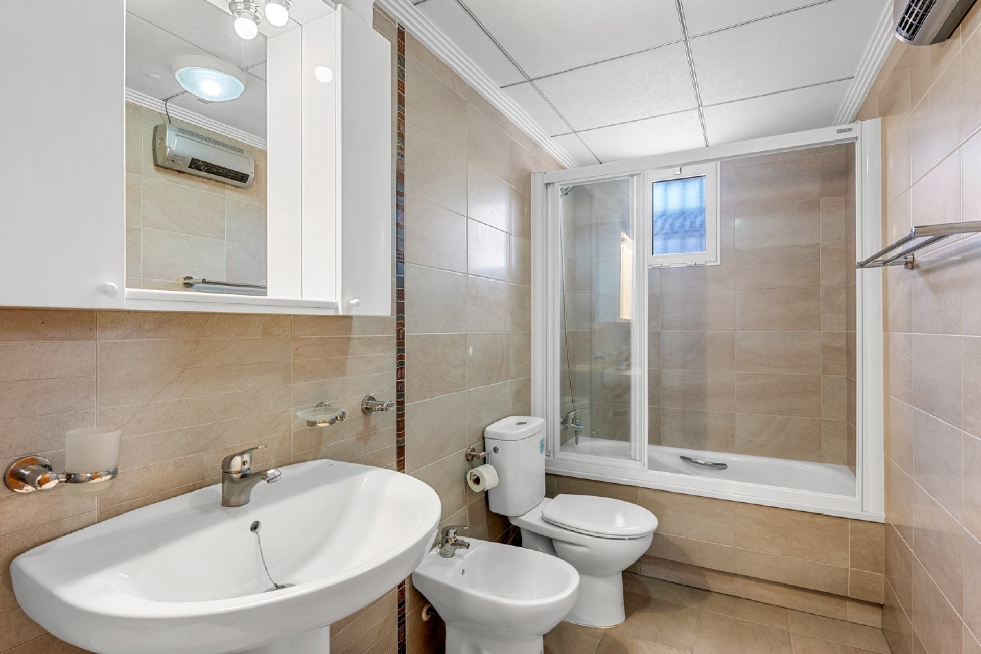 Verkoop - Adosado - Orihuela Costa - Villamartín