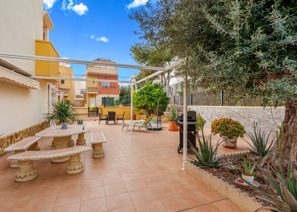 Verkoop - Adosado - Orihuela Costa - Villamartín