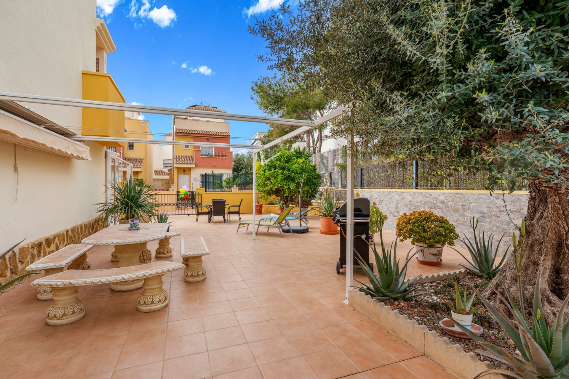 Verkoop - Adosado - Orihuela Costa - Villamartín