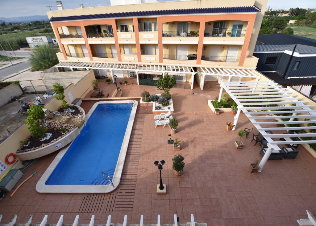 Verkoop - Apartment - Flat - Algorfa - Village