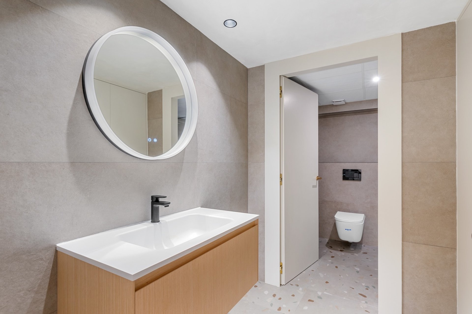 Verkoop - Apartment - Flat - Alicante