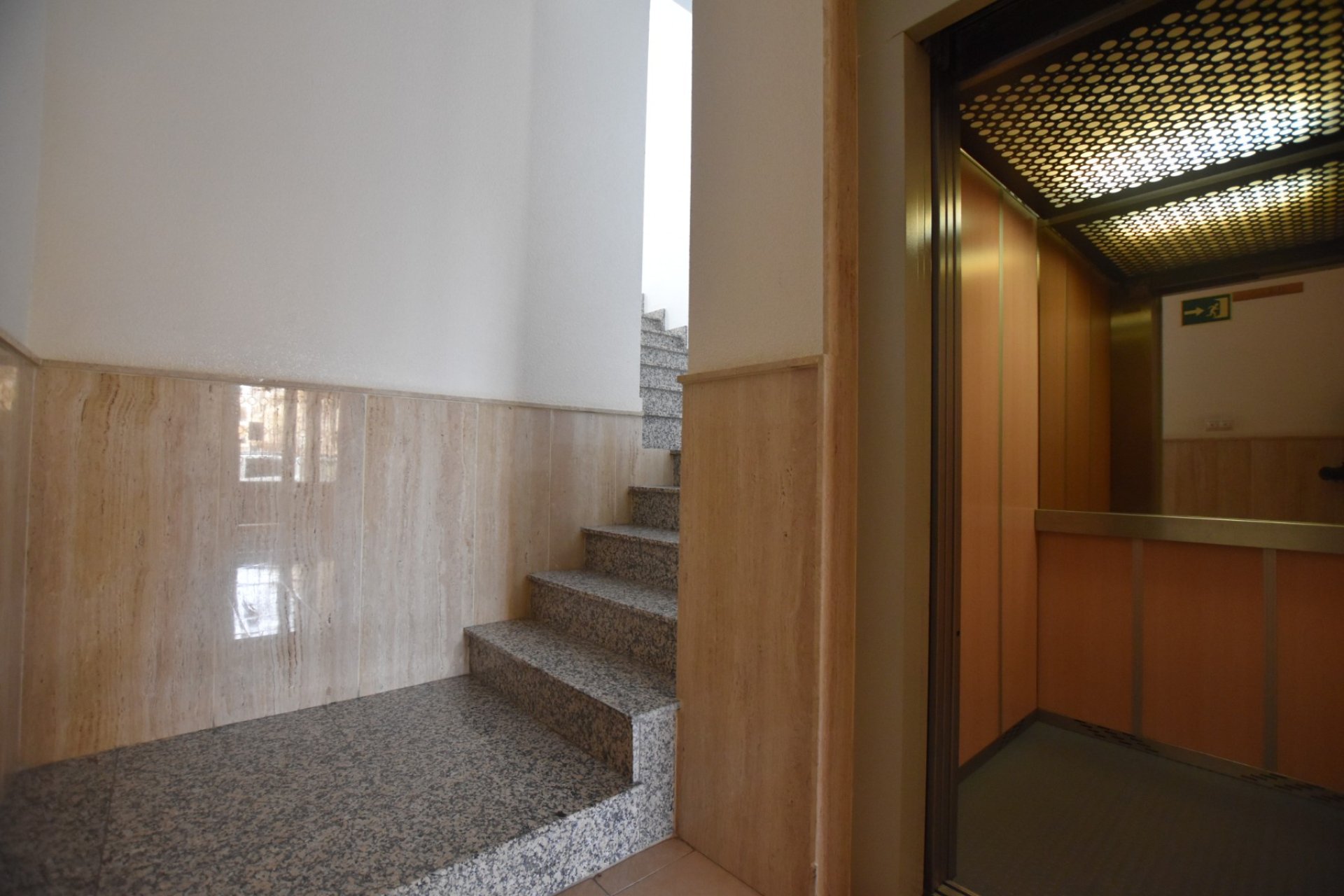 Verkoop - Apartment - Flat - Formentera del Segura