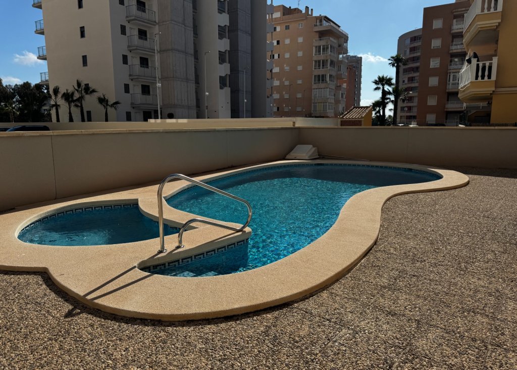 Verkoop - Apartment - Flat - Guardamar del Segura - Puerto Deportivo