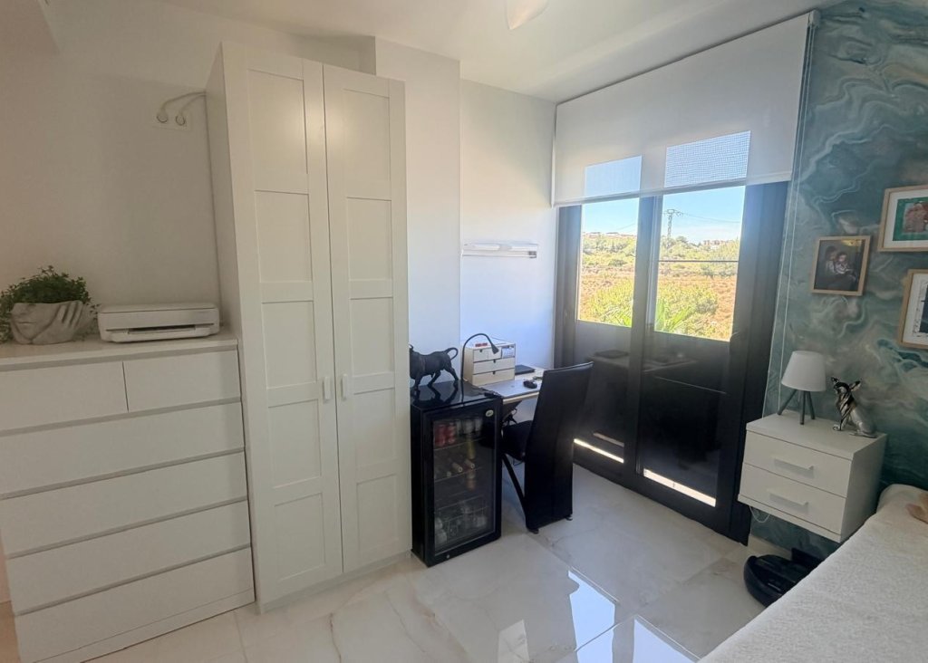 Verkoop - Apartment - Flat - Los Altos - Torrevieja
