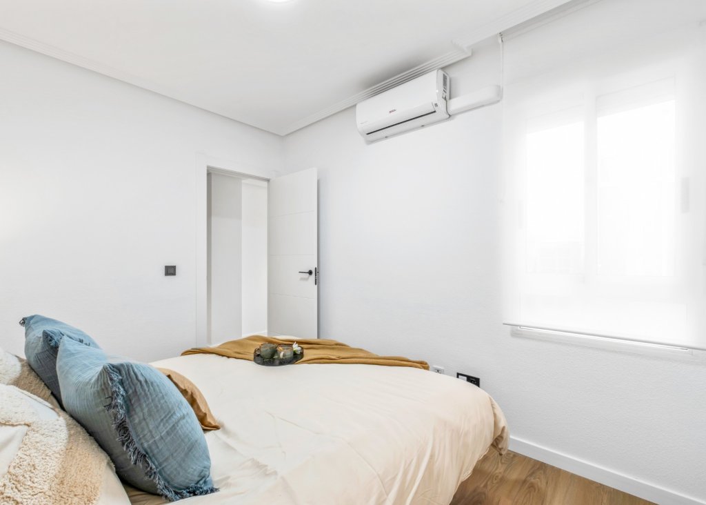 Verkoop - Apartment - Flat - Orihuela Costa - Playa Flamenca