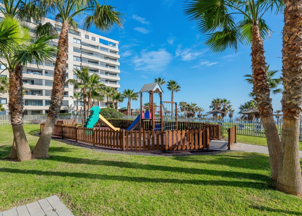 Verkoop - Apartment - Flat - Orihuela Costa - Punta Prima