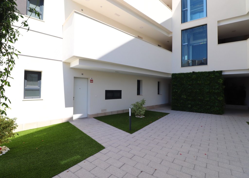 Verkoop - Apartment - Flat - Orihuela Costa - Villamartin