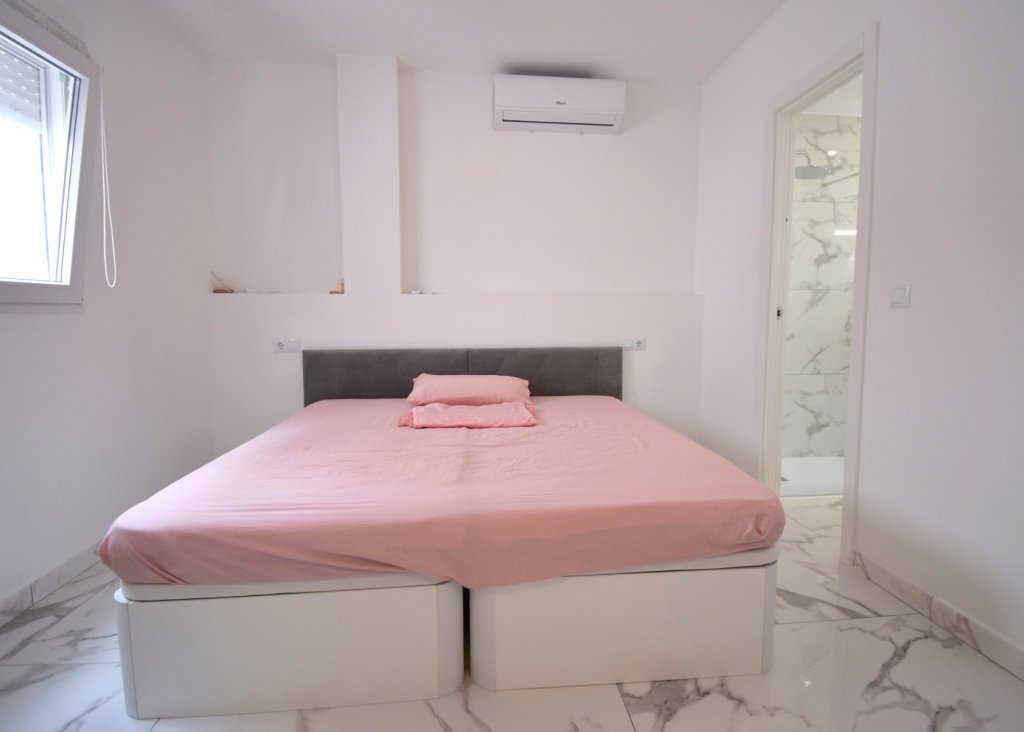 Verkoop - Apartment - Flat - Orihuela Costa - Villamartin