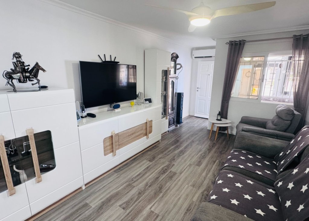 Verkoop - Apartment - Flat - Orihuela - Vistabella Golf