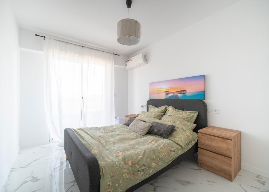 Verkoop - Apartment - Flat - Punta Prima