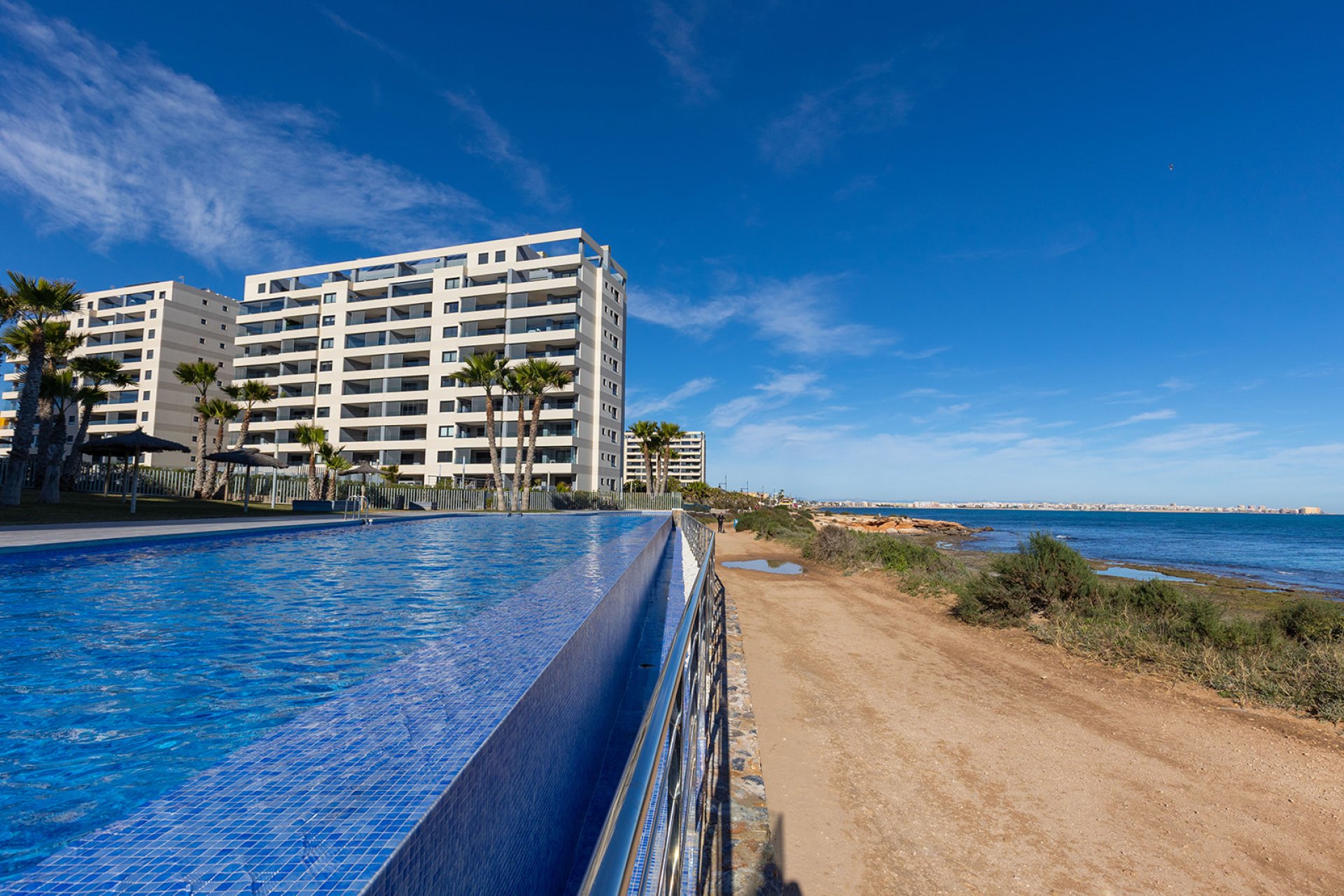 Verkoop - Apartment - Flat - Torrevieja - Punta Prima
