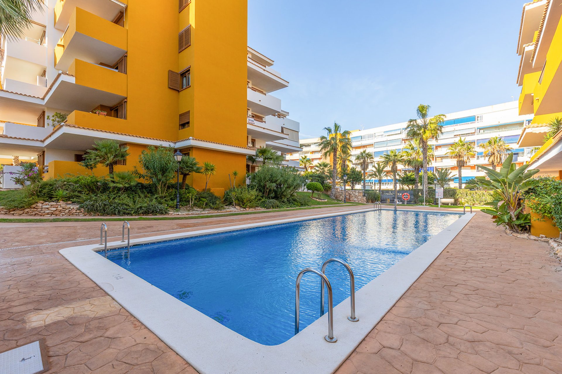 Verkoop - Apartment - Flat - Torrevieja - Punta Prima