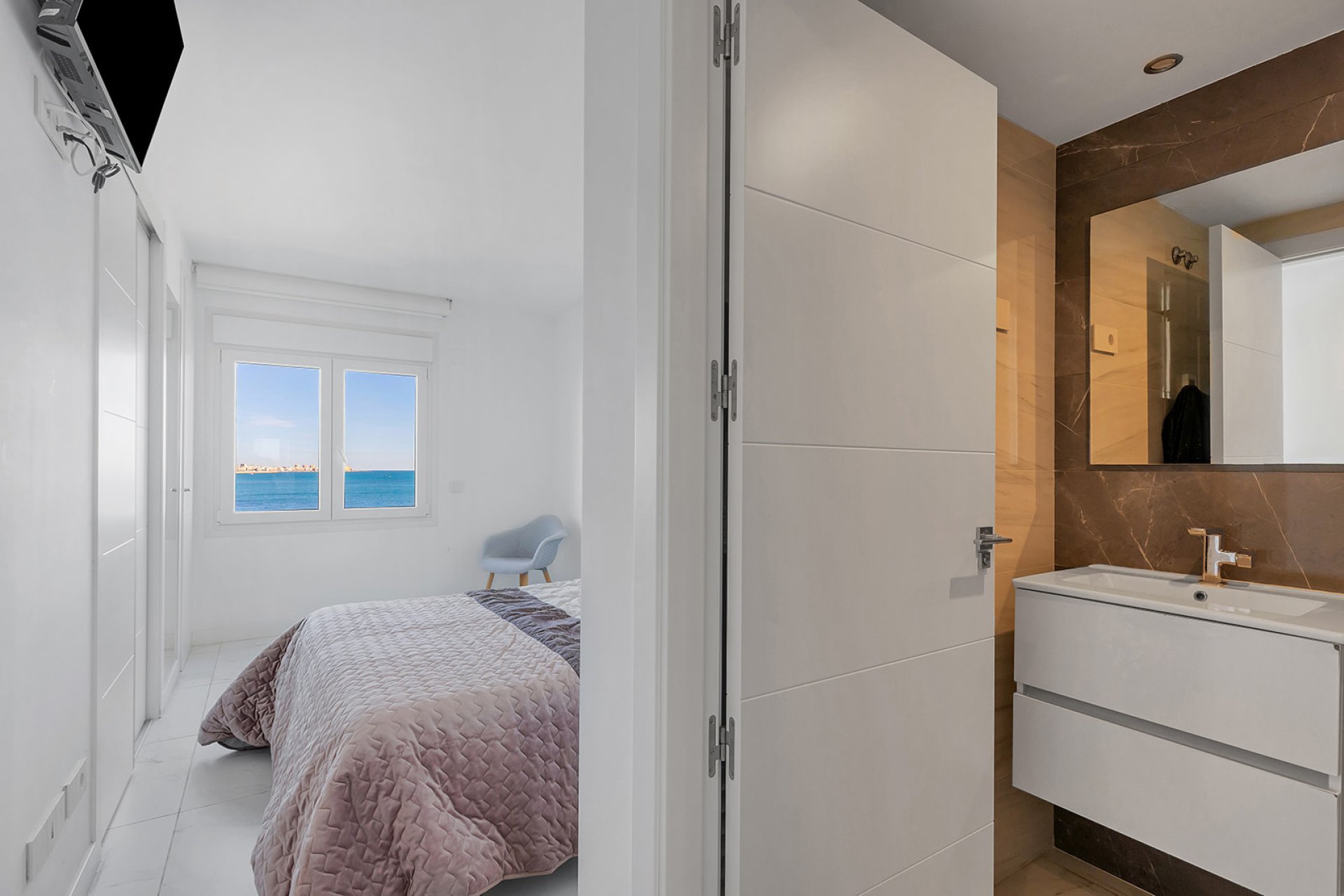 Verkoop - Apartment - Flat - Torrevieja - Punta Prima
