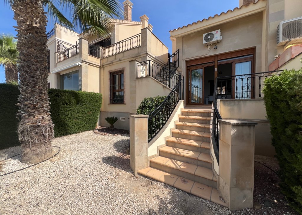 Verkoop - Bungalow - Algorfa - La Finca Golf Resort