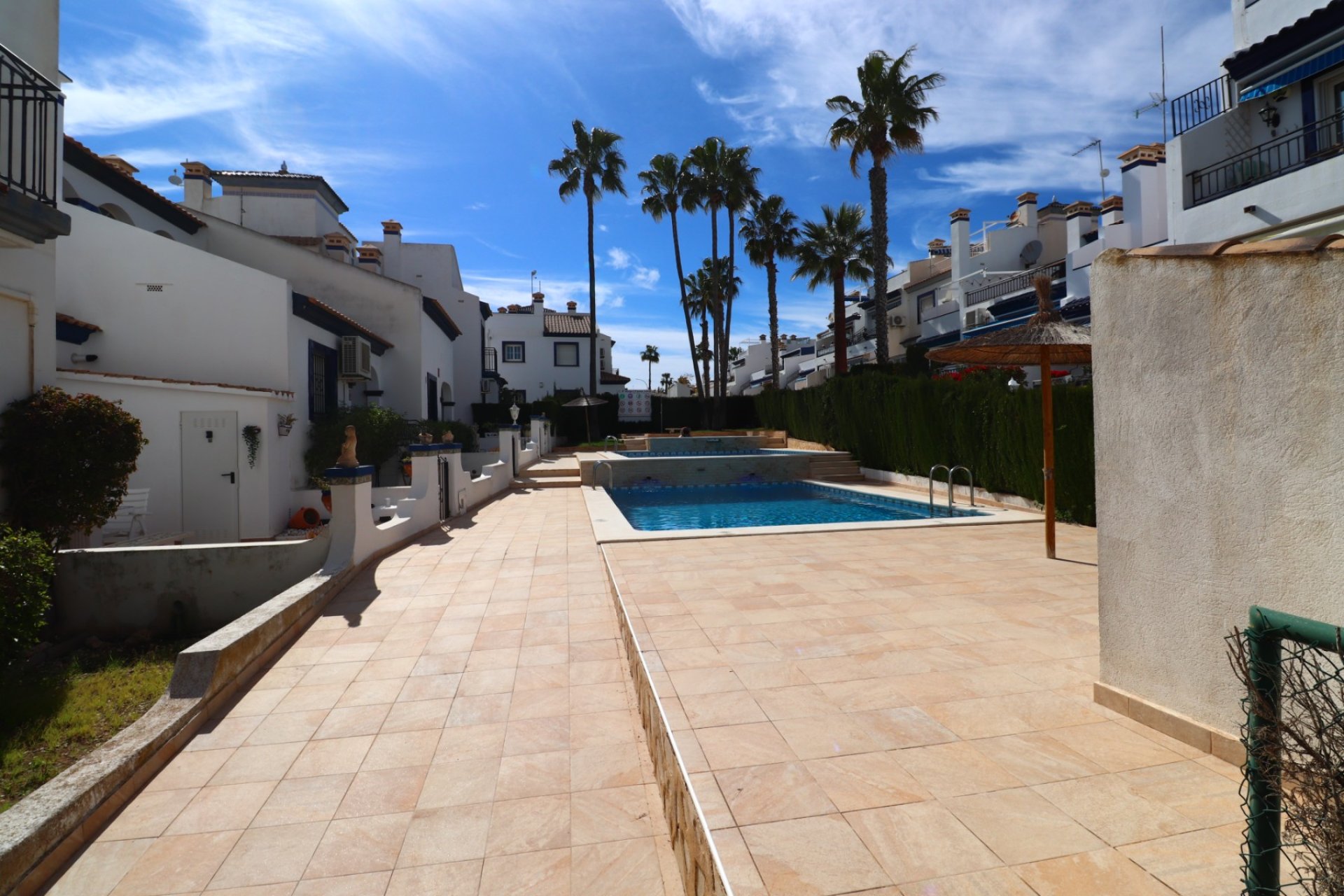 Verkoop - Bungalow - Orihuela Costa - Villamartin