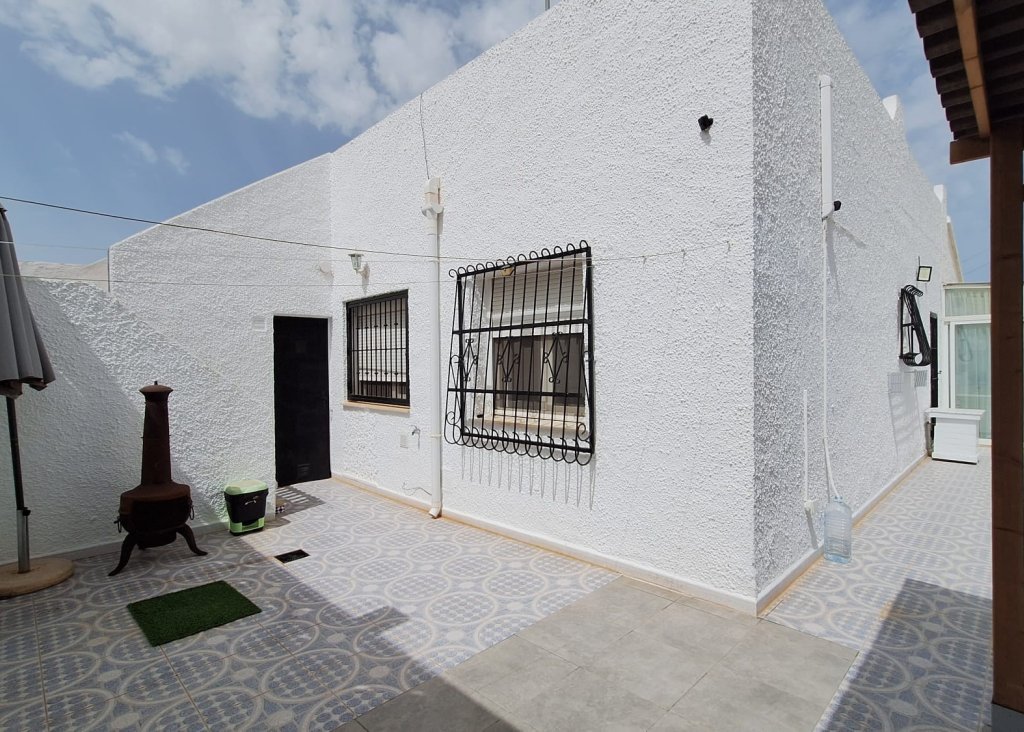 Verkoop - Bungalow - Orihuela Costa - Villamartin