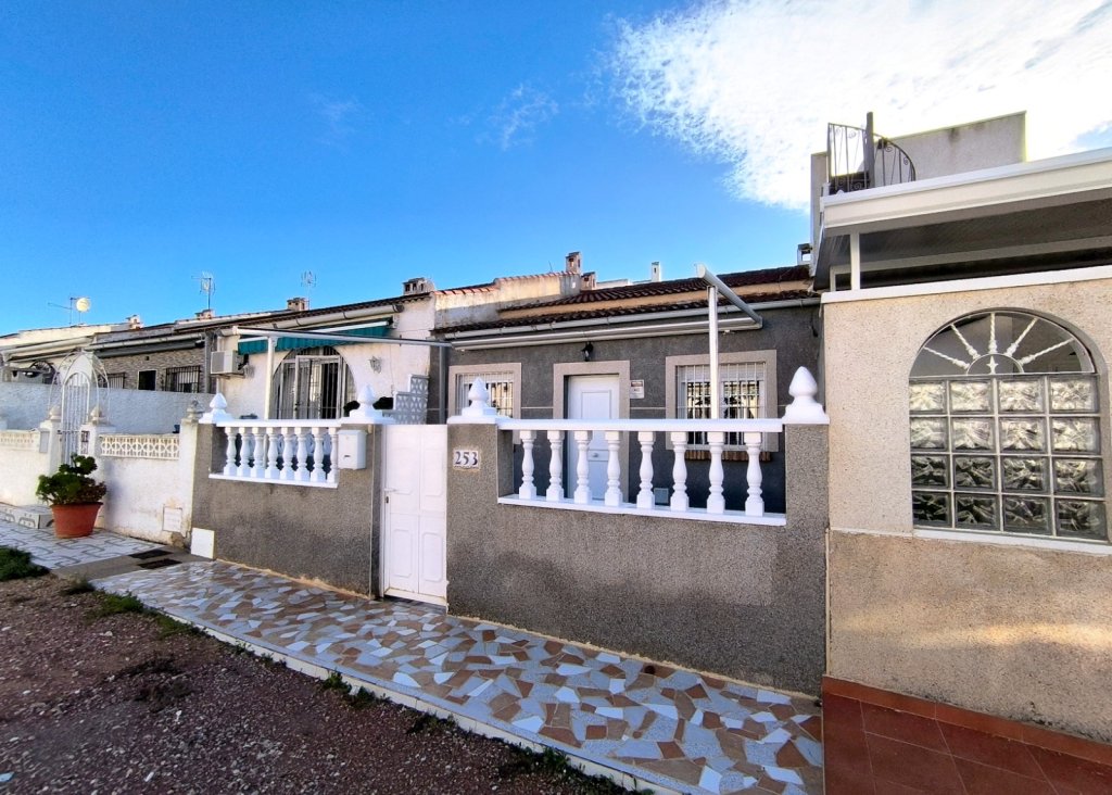Verkoop - Bungalow - Torrevieja - El chaparral