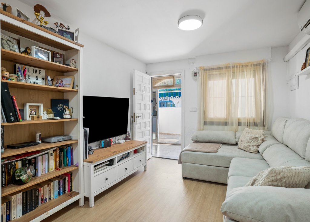 Verkoop - Bungalow - Torrevieja - La Siesta