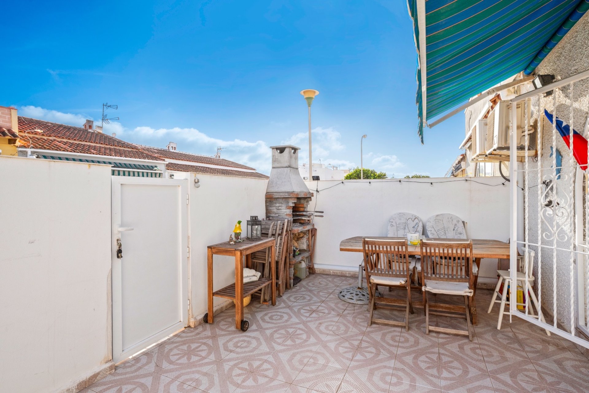 Verkoop - Bungalow - Torrevieja - La Siesta
