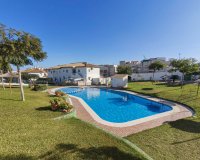 Verkoop - Bungalow - Torrevieja - Lago jardin