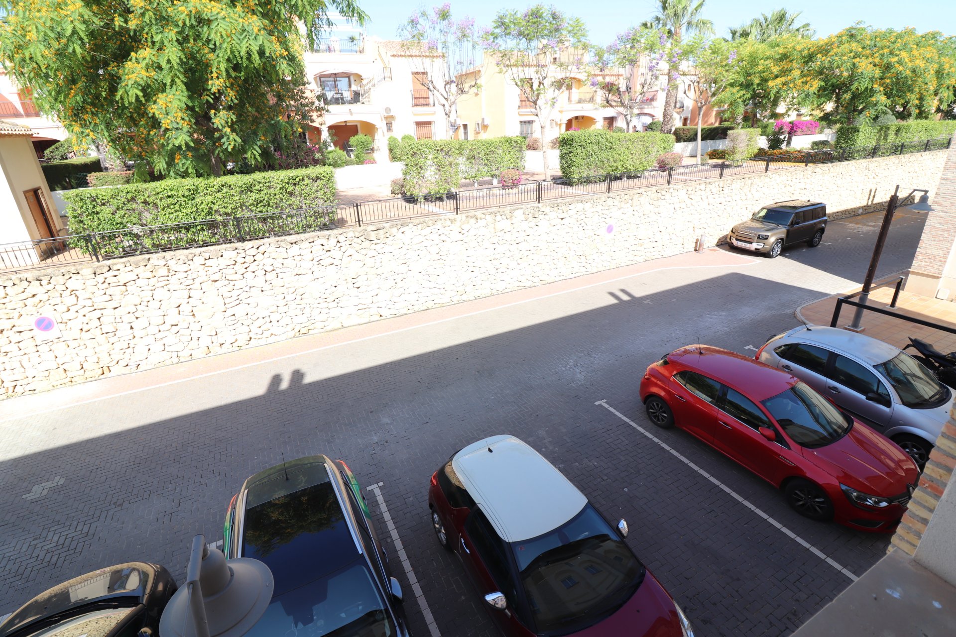 Verkoop - Commercial - Algorfa - La Finca Golf Resort