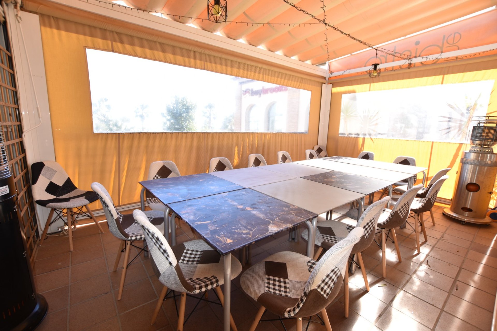 Verkoop - Commercial - Algorfa - La Finca Golf Resort