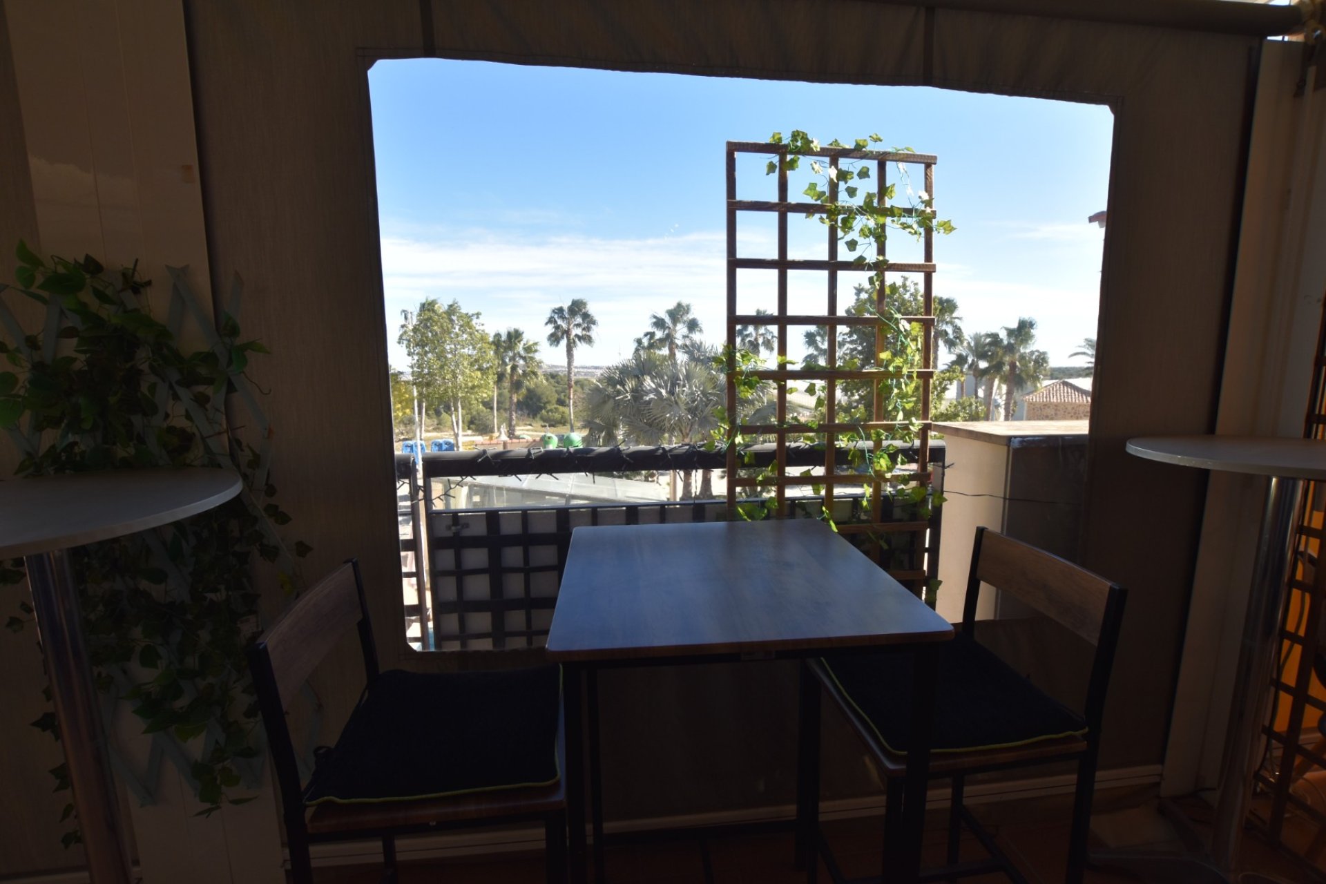 Verkoop - Commercial - Algorfa - La Finca Golf Resort