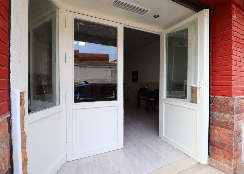 Verkoop - Commercial - Benijofar - Benijofar - Village