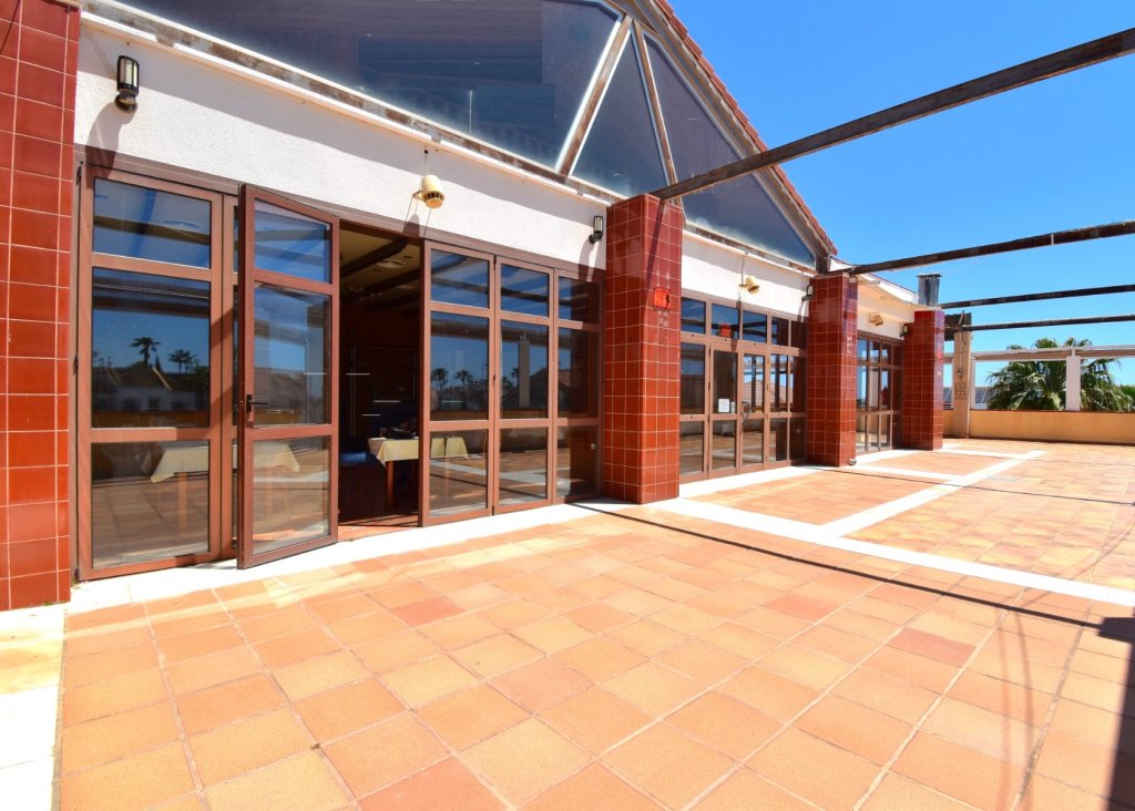Verkoop - Commercial (Freehold) - Orihuela Costa - Los Dolses