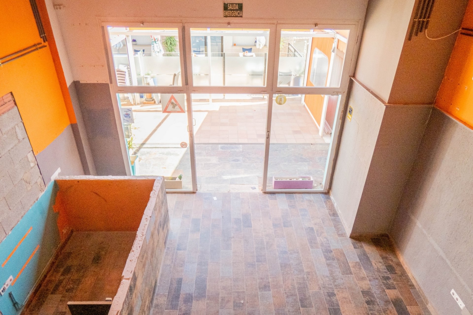 Verkoop - Commercial - La Finca Golf - Algorfa