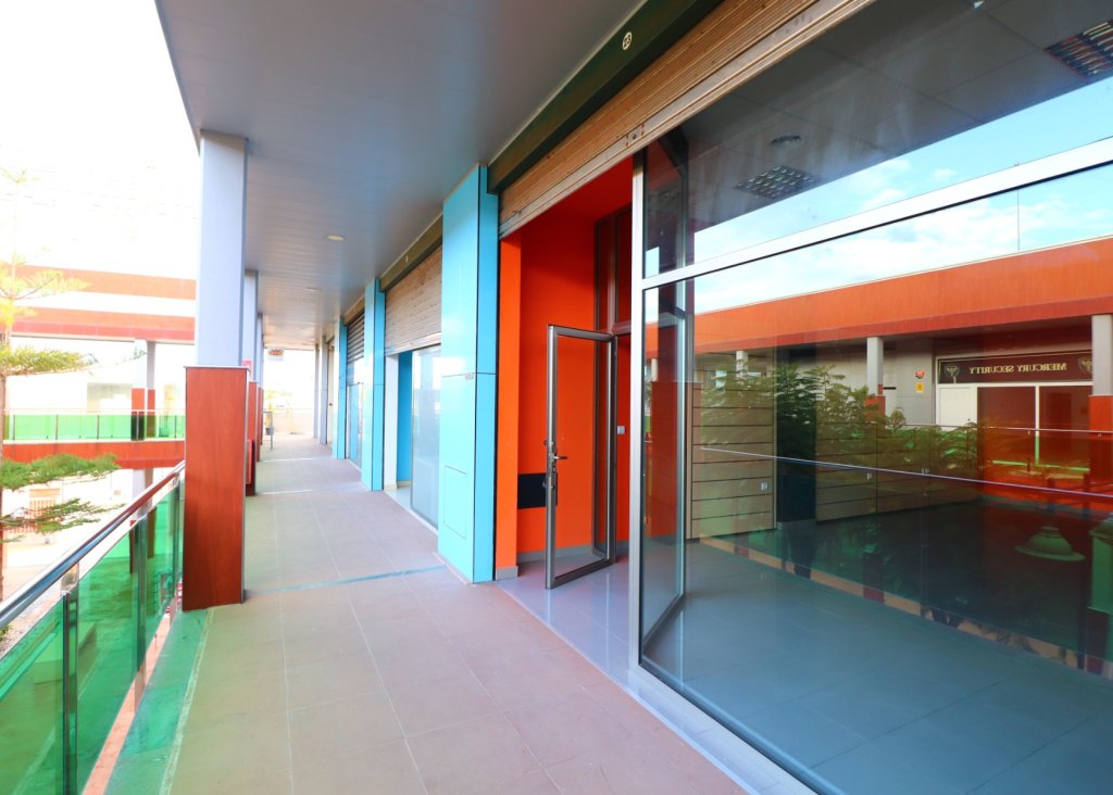 Verkoop - Commercial - San Fulgencio - Bahia de Las Dunas