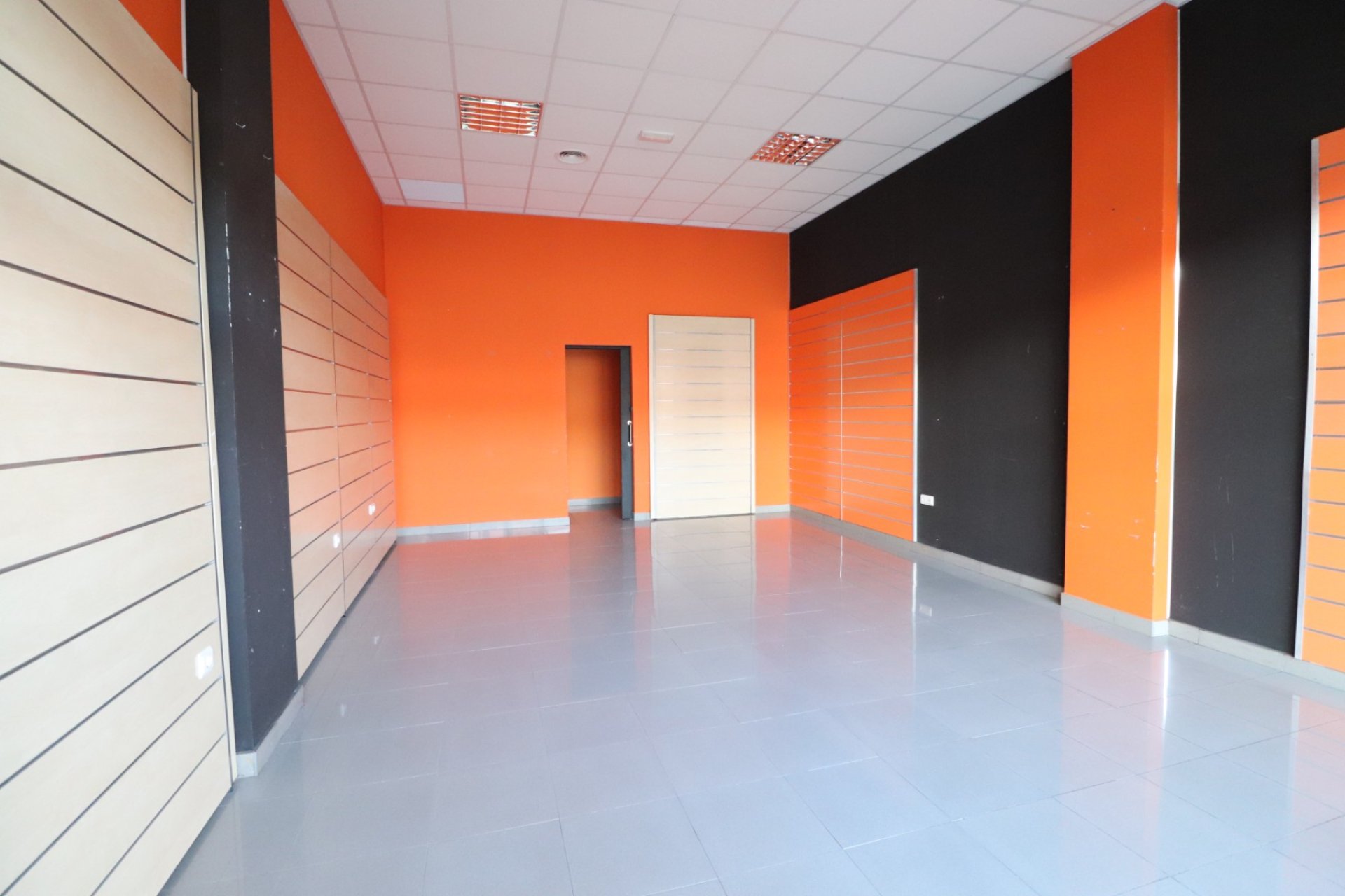 Verkoop - Commercial - San Fulgencio - Bahia de Las Dunas