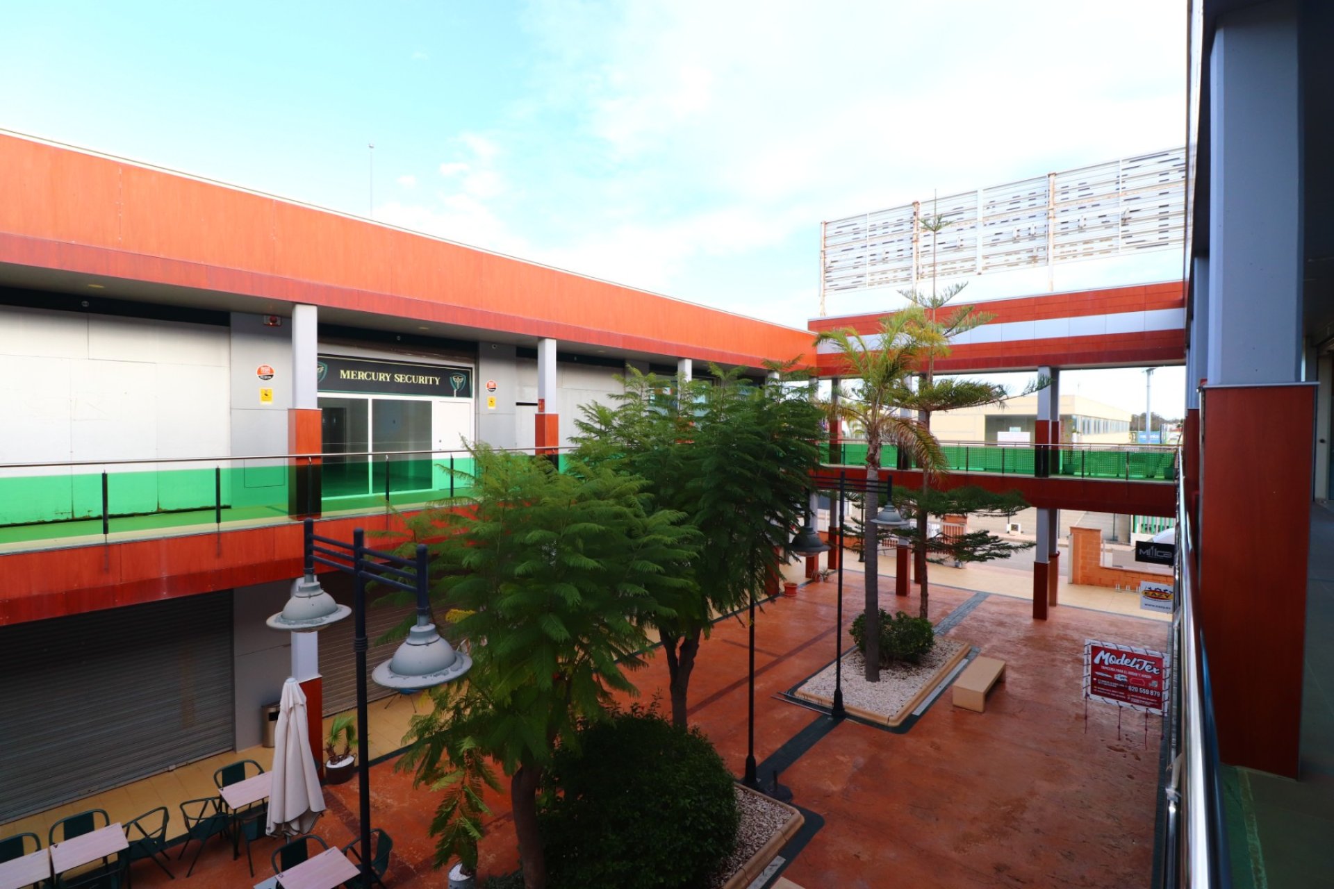 Verkoop - Commercial - San Fulgencio - Bahia de Las Dunas