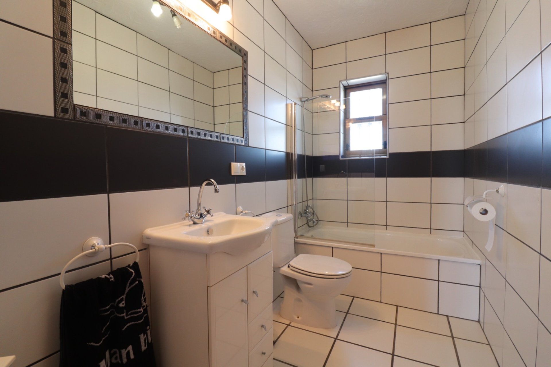 Verkoop - Finca / Country Property - Albatera - Albatera - Country
