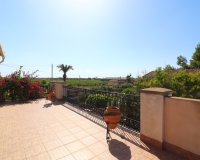 Verkoop - Finca / Country Property - Albatera - Albatera - Country